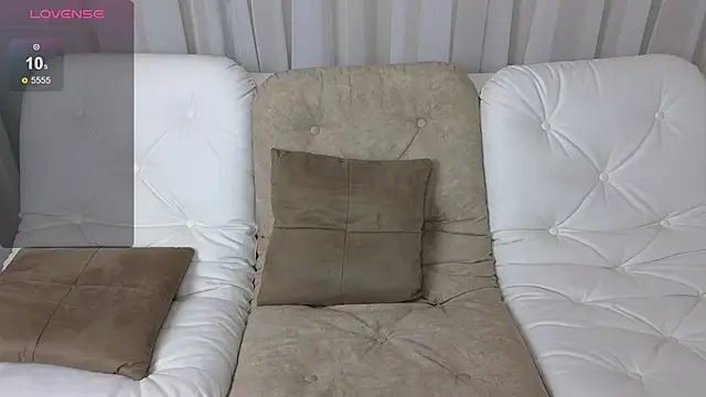 AlisssaRose online show from December 6, 2024, 7:12 pm