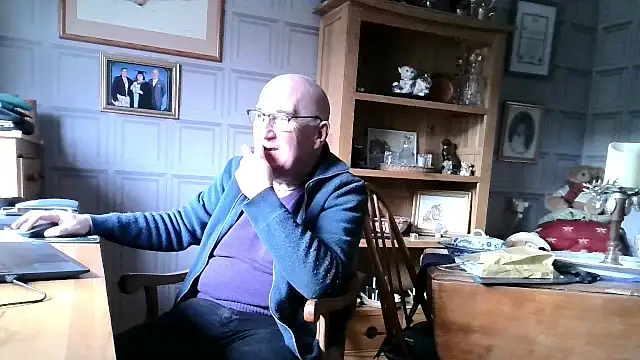 Adamdaddybear online show from January 25, 2025, 1:52 pm