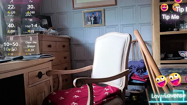 Adamdaddybear online show from September 26, 2025, 8:51 am