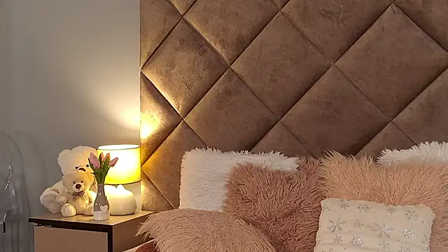 JaquelineM online show from January 11, 2025, 6:35 am