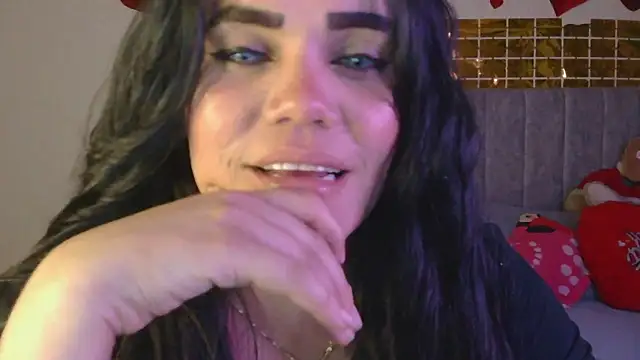 blue angel33 online show from March 7, 2025, 2:04 am