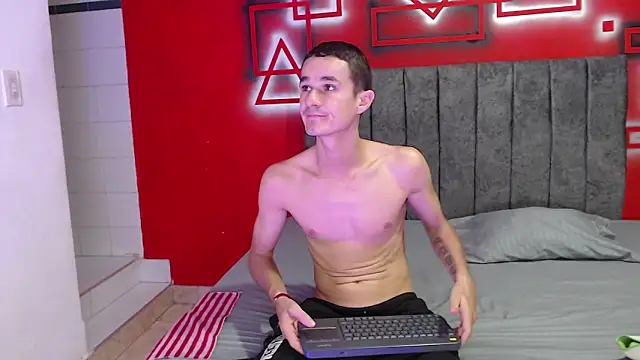 dirty couple22 online show from September 24, 2025, 1:58 pm