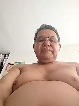 Snapshot of catatunboculion chatting on May 25, 2026, 6:14 pm catatunboculion online show from May 25, 2026, 6:14 pm