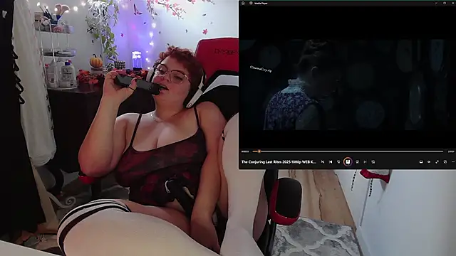 Sweetleeahxx online show from November 8, 2025, 6:40 pm