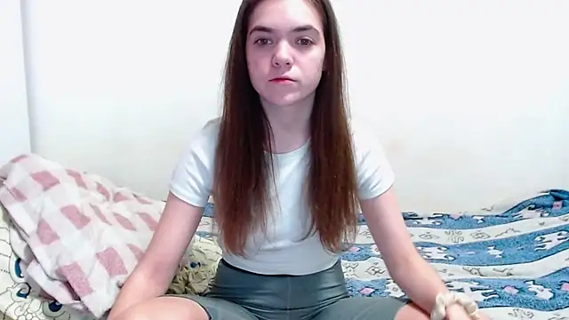 SallyMkn online show from February 27, 2025, 1:49 pm