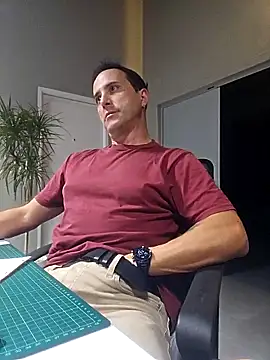 Lucas   81 online show from November 5, 2025, 7:25 pm