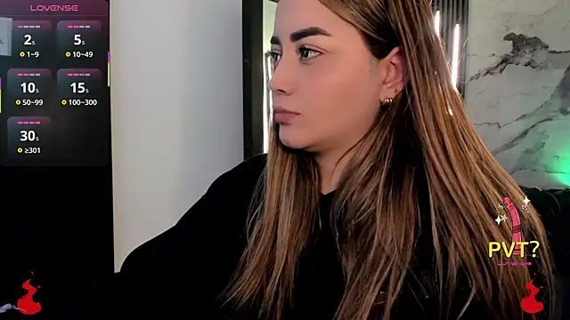 Lucia star   online show from September 12, 2025, 6:52 pm