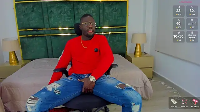 Latrellx7 online show from January 25, 2025, 11:44 am