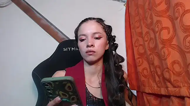 sweetdam12 online show from February 2, 2025, 5:15 pm