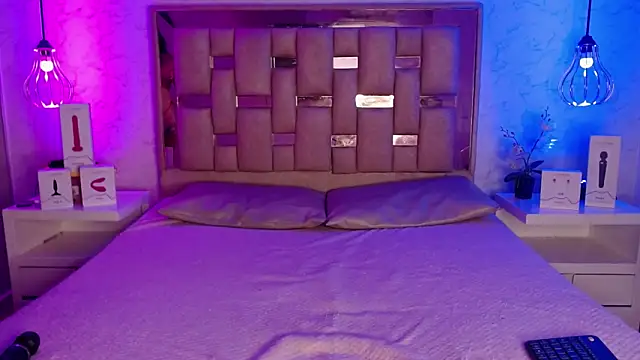 GigiVolkova online show from January 4, 2025, 1:21 am