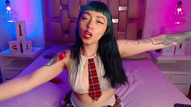 GigiVolkova online show from January 6, 2025, 8:39 pm