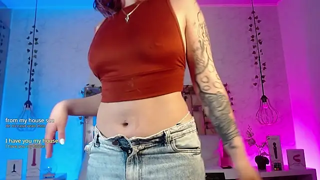 GigiVolkova online show from December 5, 2025, 3:15 am