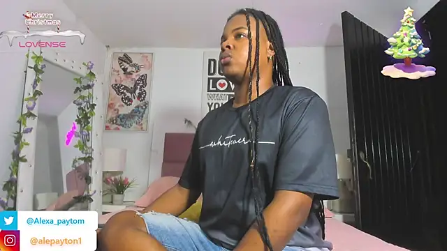 Alexa paytom1 online show from December 15, 2024, 11:42 pm