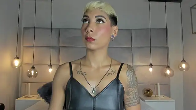 MiaMorgan  online show from February 1, 2025, 12:05 pm