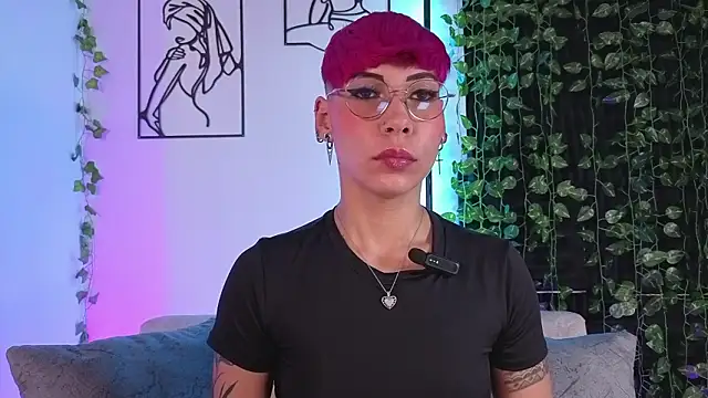 MiaMorgan  online show from February 13, 2026, 2:57 pm