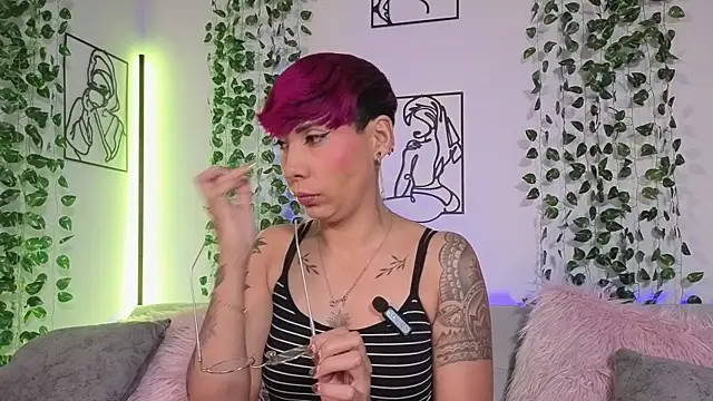 MiaMorgan  online show from March 31, 2026, 1:07 am