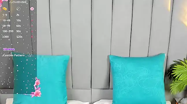 skyyfoxpraga online show from March 11, 2025, 4:18 pm