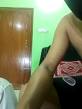 Taniya07 online show from March 14, 2025, 8:28 pm