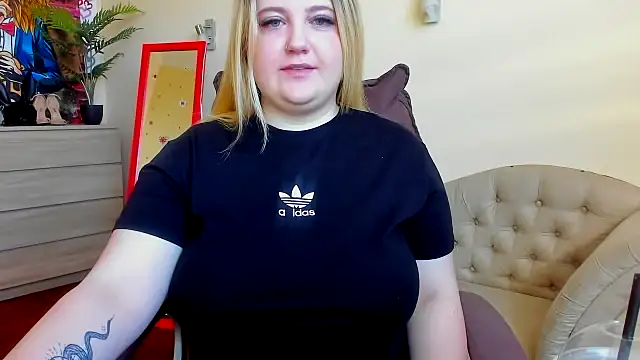 Doliss online show from September 21, 2025, 6:04 am