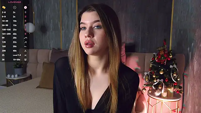 Sara Lewiis online show from December 15, 2025, 4:44 pm