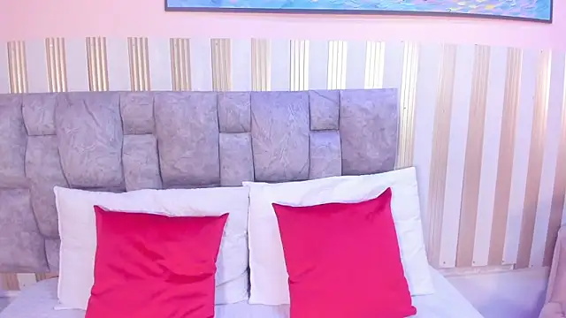 nova lane online show from March 5, 2026, 7:43 pm