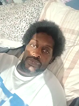 DevinToore online show from December 19, 2025, 2:18 am