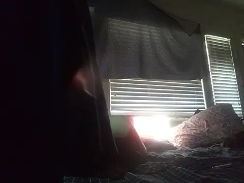 DevinToore online show from March 2, 2026, 11:33 pm