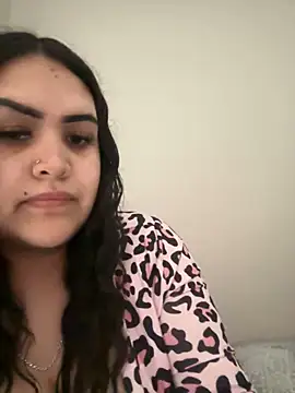 iTrapXXXBACKUP online show from February 9, 2025, 1:11 am