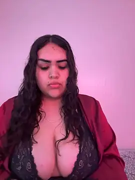 iTrapXXXBACKUP online show from February 13, 2025, 6:38 pm