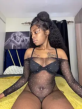 Snapshot of Sasha-smiles chatting on March 23, 2026, 8:29 am Sasha-smiles online show from March 23, 2026, 8:29 am