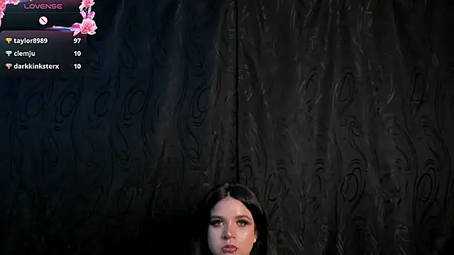 Kylie-fox online show from February 15, 2025, 2:04 am