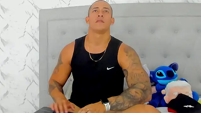 luigiferrara online show from September 14, 2025, 8:30 pm