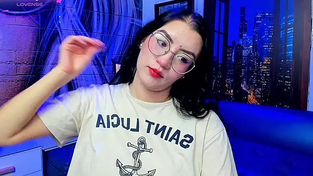 Violetaa diazz online show from January 17, 2025, 9:06 pm