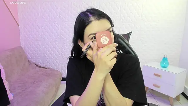 Violetaa diazz online show from September 20, 2025, 9:16 pm