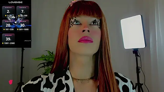 im pearll online show from March 1, 2025, 10:42 pm