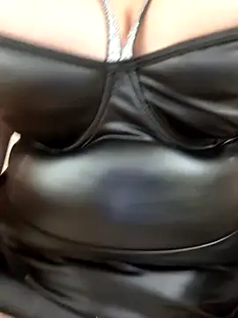 Mature hot mom online show from October 21, 2025, 10:21 pm