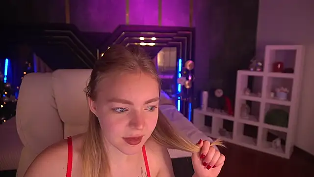 Snapshot of EmilySunshineS chatting on January 1, 2025, 9:09 pm EmilySunshineS online show from January 1, 2025, 9:09 pm