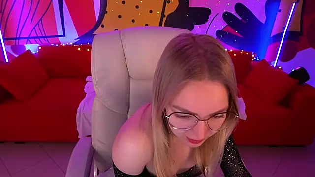 Snapshot of EmilySunshineS chatting on January 19, 2025, 9:34 pm EmilySunshineS online show from January 19, 2025, 9:34 pm