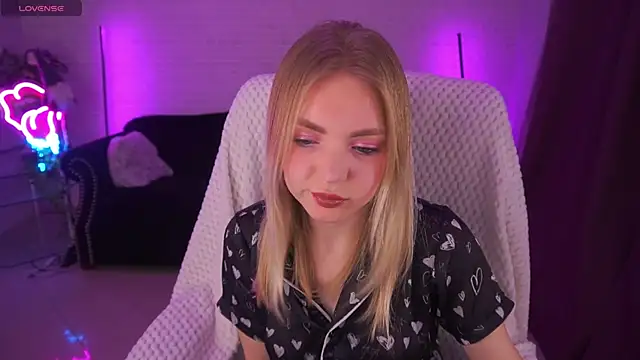 Snapshot of EmilySunshineS chatting on January 21, 2025, 9:57 pm EmilySunshineS online show from January 21, 2025, 9:57 pm