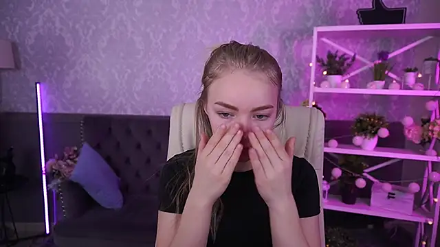 Snapshot of EmilySunshineS chatting on September 24, 2025, 6:06 am EmilySunshineS online show from September 24, 2025, 6:06 am