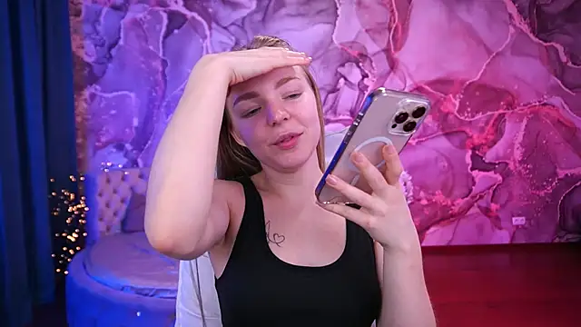 Snapshot of EmilySunshineS chatting on October 18, 2025, 1:23 pm EmilySunshineS online show from October 18, 2025, 1:23 pm