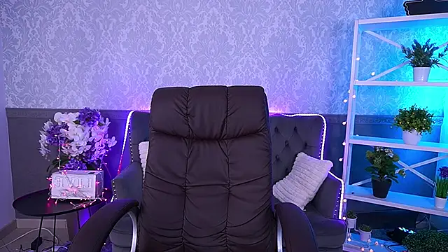 Snapshot of EmilySunshineS chatting on December 1, 2025, 7:46 am EmilySunshineS online show from December 1, 2025, 7:46 am