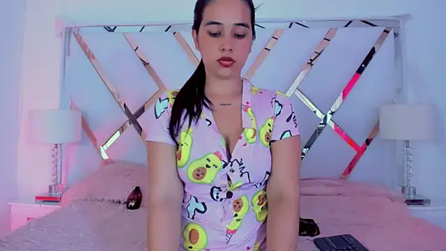 naughty  sara online show from March 8, 2025, 5:54 pm