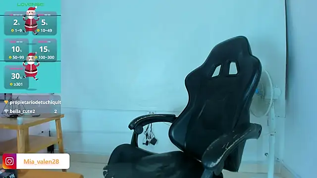 miavalentinaaa online show from December 11, 2024, 5:32 am