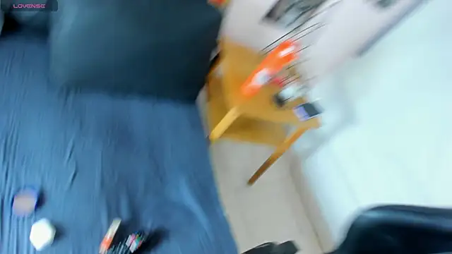 miavalentinaaa online show from February 4, 2025, 12:19 am