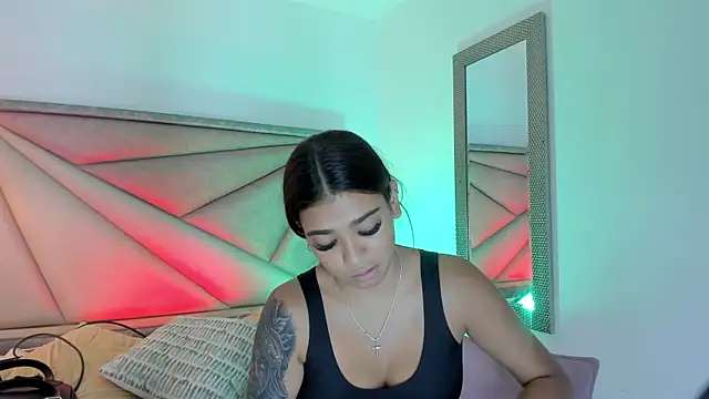 GiaFu online show from October 9, 2025, 6:17 pm