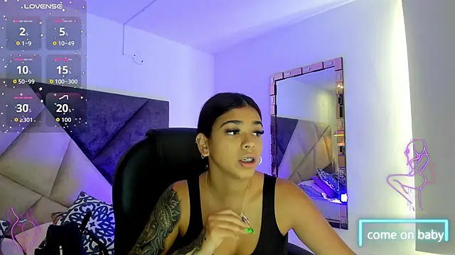 GiaFu online show from October 22, 2025, 12:05 pm