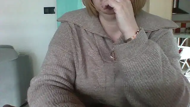 Sandcoq online show from March 11, 2025, 1:12 pm