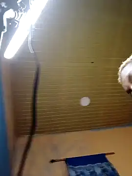 Crazybitchtheanalgoddess4 online show from March 4, 2025, 3:11 am