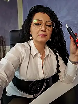 anissia teaser online show from February 27, 2025, 7:55 am